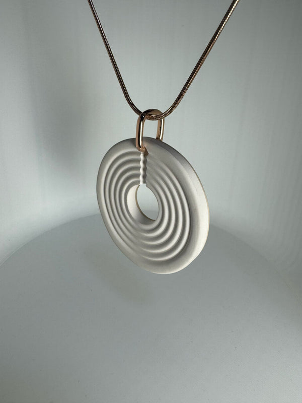 Ripple Pendant and 20ml Fragrance (plus a free EmpowerRing)