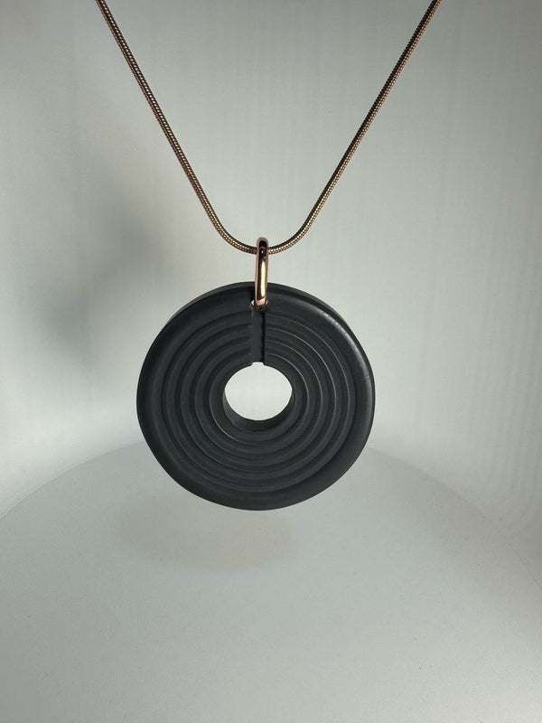 Ripple Pendant and 20ml Fragrance (plus a free EmpowerRing)