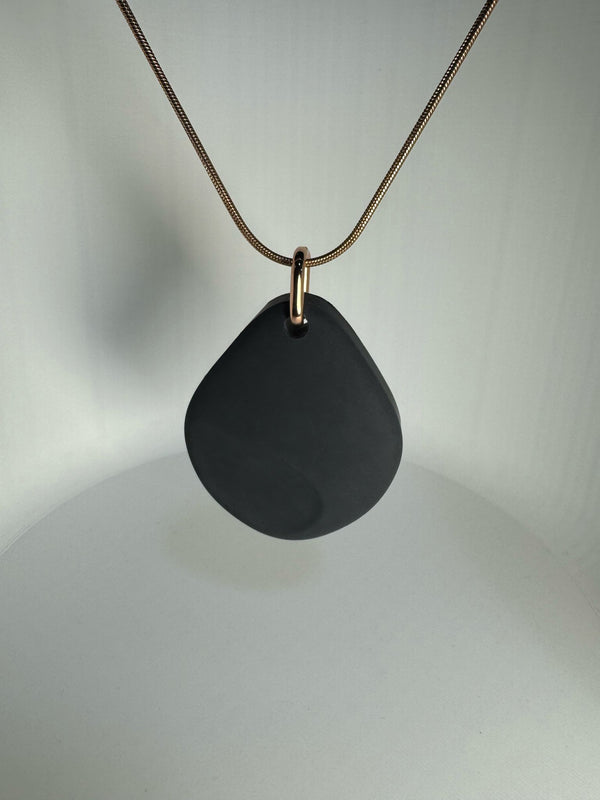 Rockpool Pendant and 20ml Fragrance (plus a free EmpowerRing)