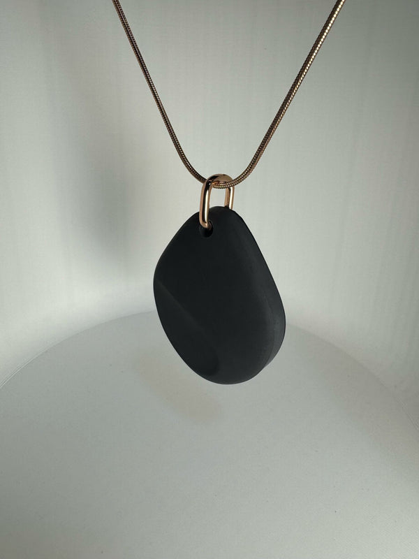 Rockpool Pendant and 20ml Fragrance (plus a free EmpowerRing)