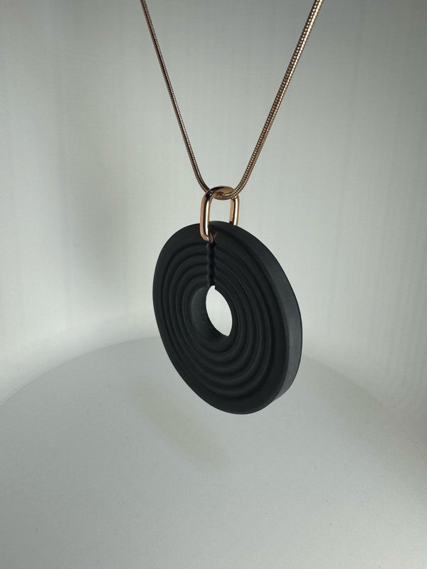 Ripple Pendant and 20ml Fragrance (plus a free EmpowerRing)
